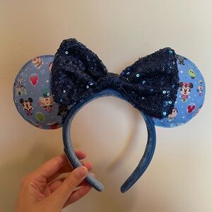 Disney loungefly character Minnie ears